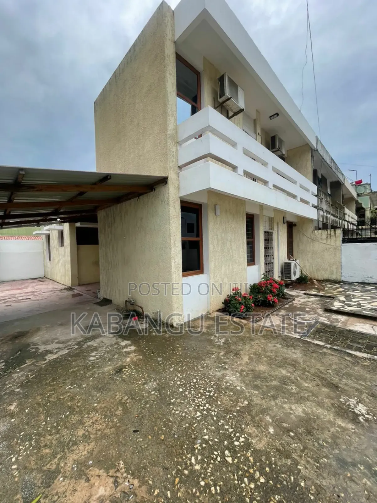 3bdrm House in Us Embassy, Kinondoni for rent