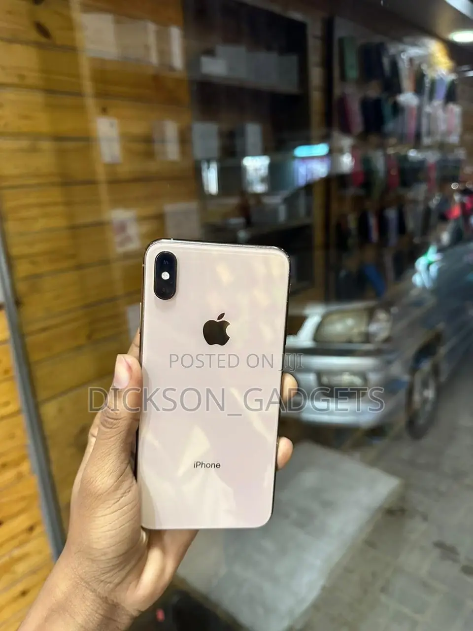 Apple iPhone XS Max 64 GB Gold