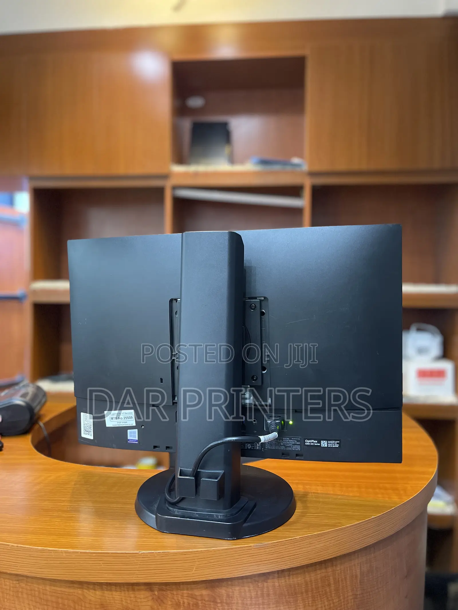 Desktop Computer Dell OptiPlex 5260 16GB Intel Core I7 SSD 512GB