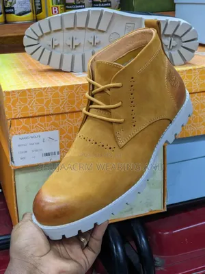 Men's Boots