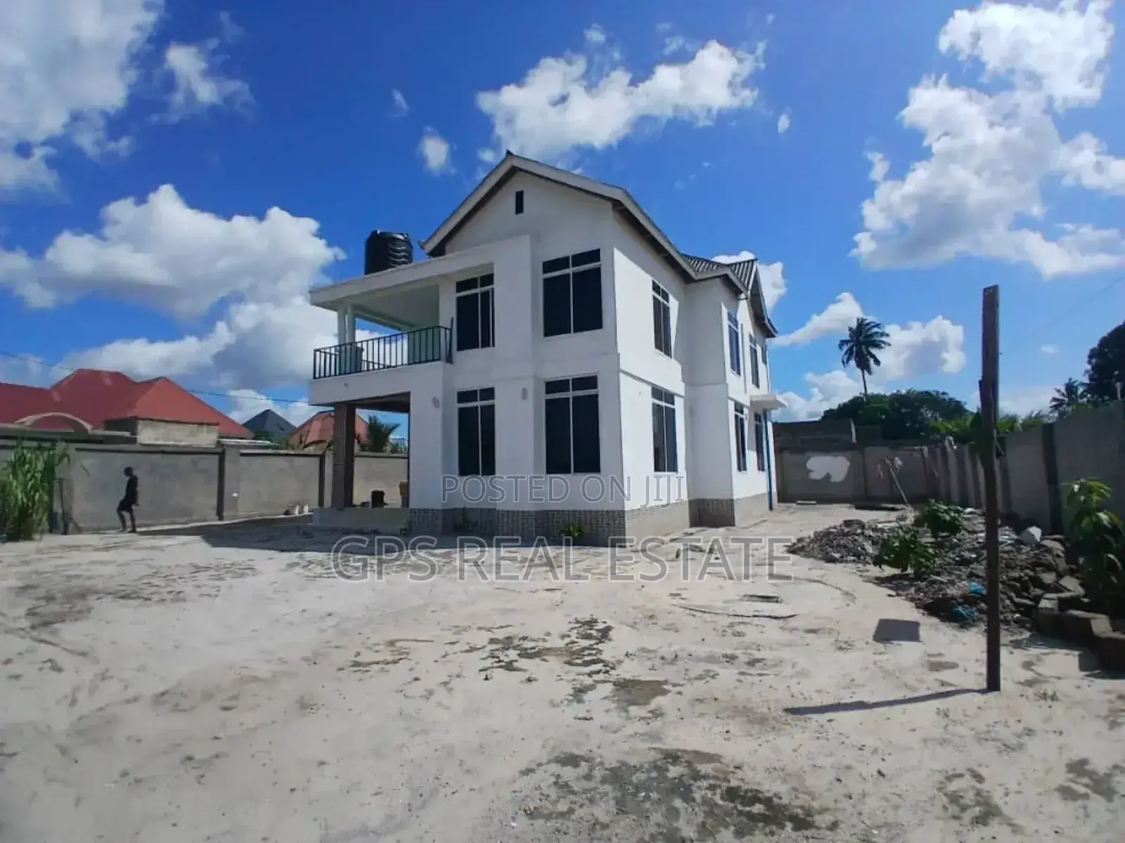 5bdrm House in Kibada Mwela, Kigamboni for sale
