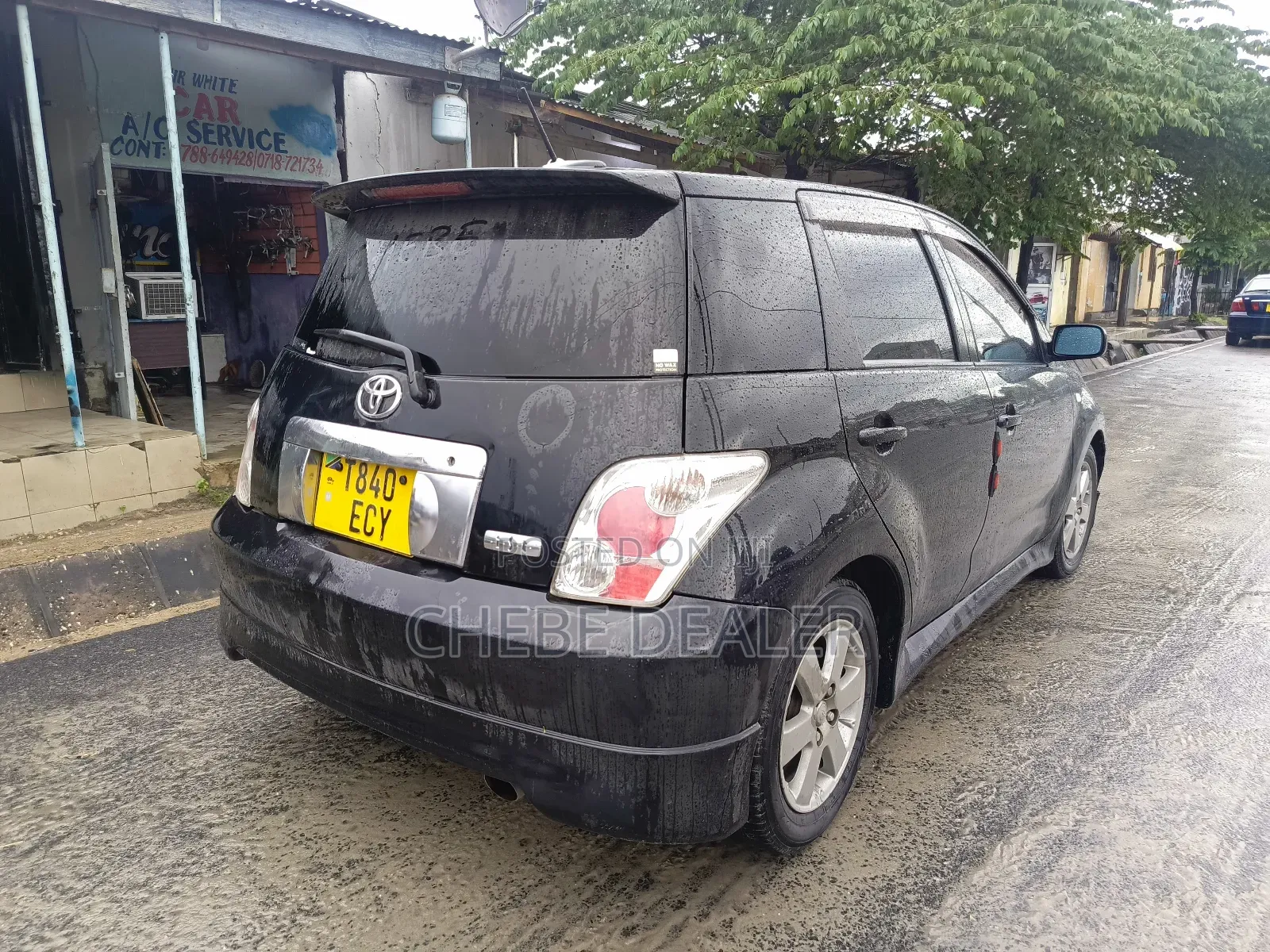 Toyota IST 2004 Black