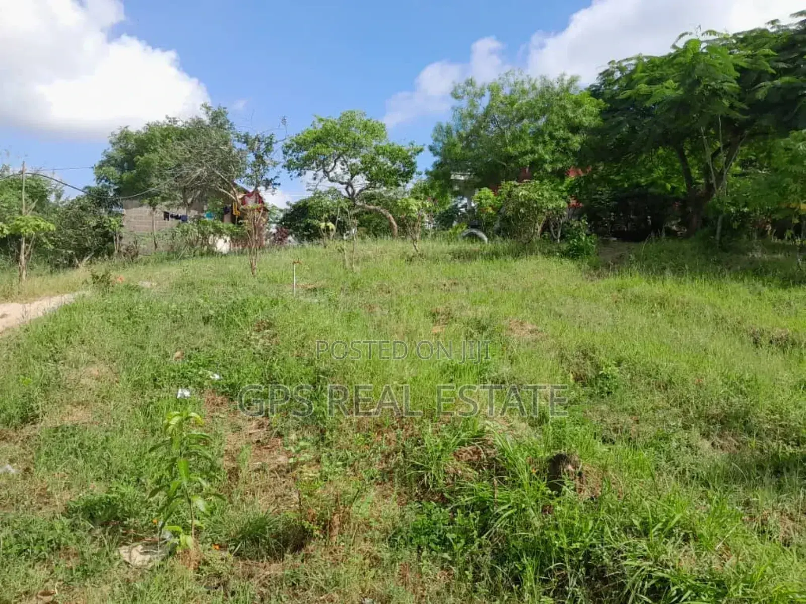3bdrm House in Mbezi Mwisho, Kinondoni for sale
