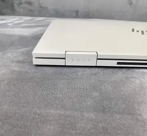 New Laptop HP Envy X360 8GB Intel Core I5 SSD 512GB