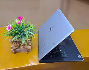 Laptop Dell Latitude 7440 4GB Intel Core I5 HDD 500GB