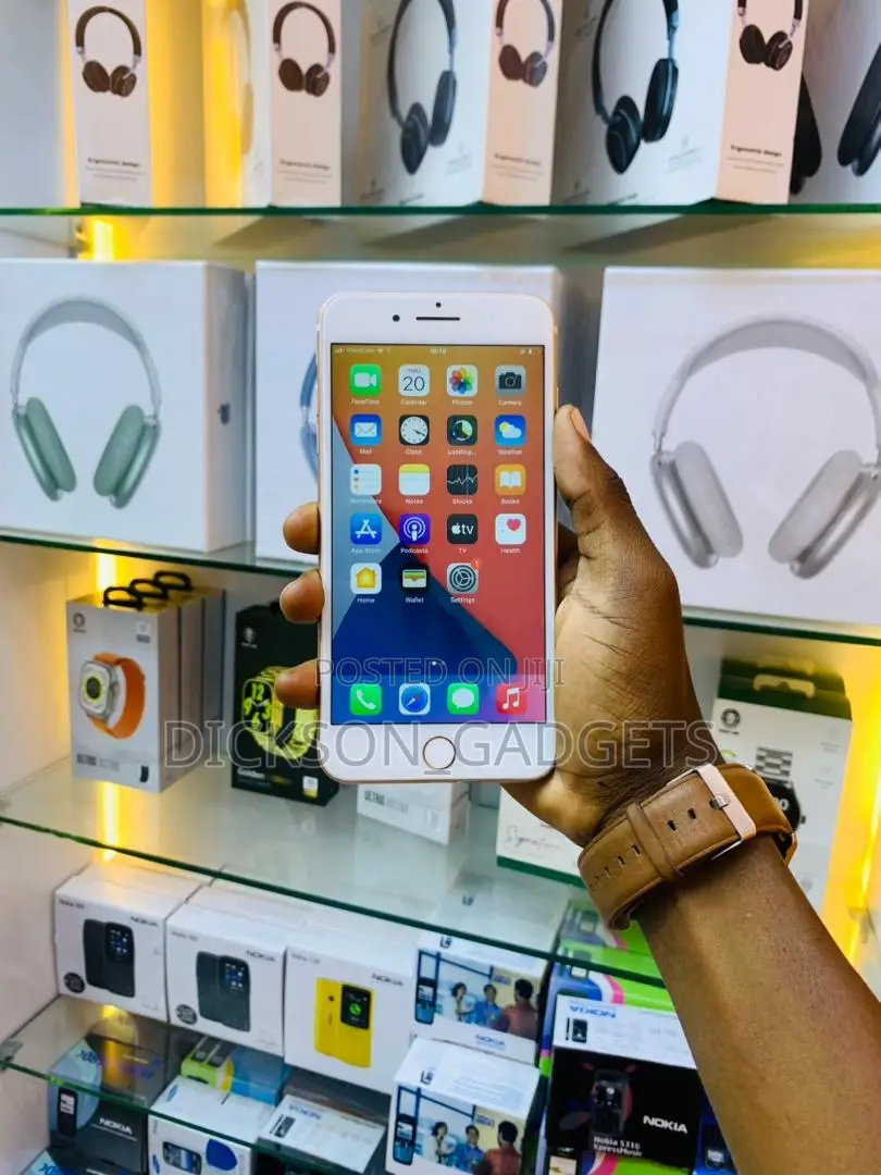 Apple iPhone 7 Plus 128 GB Gold