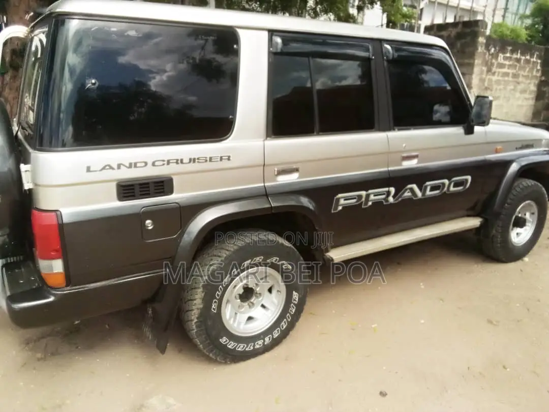 Toyota Land Cruiser Prado 2006 Gray