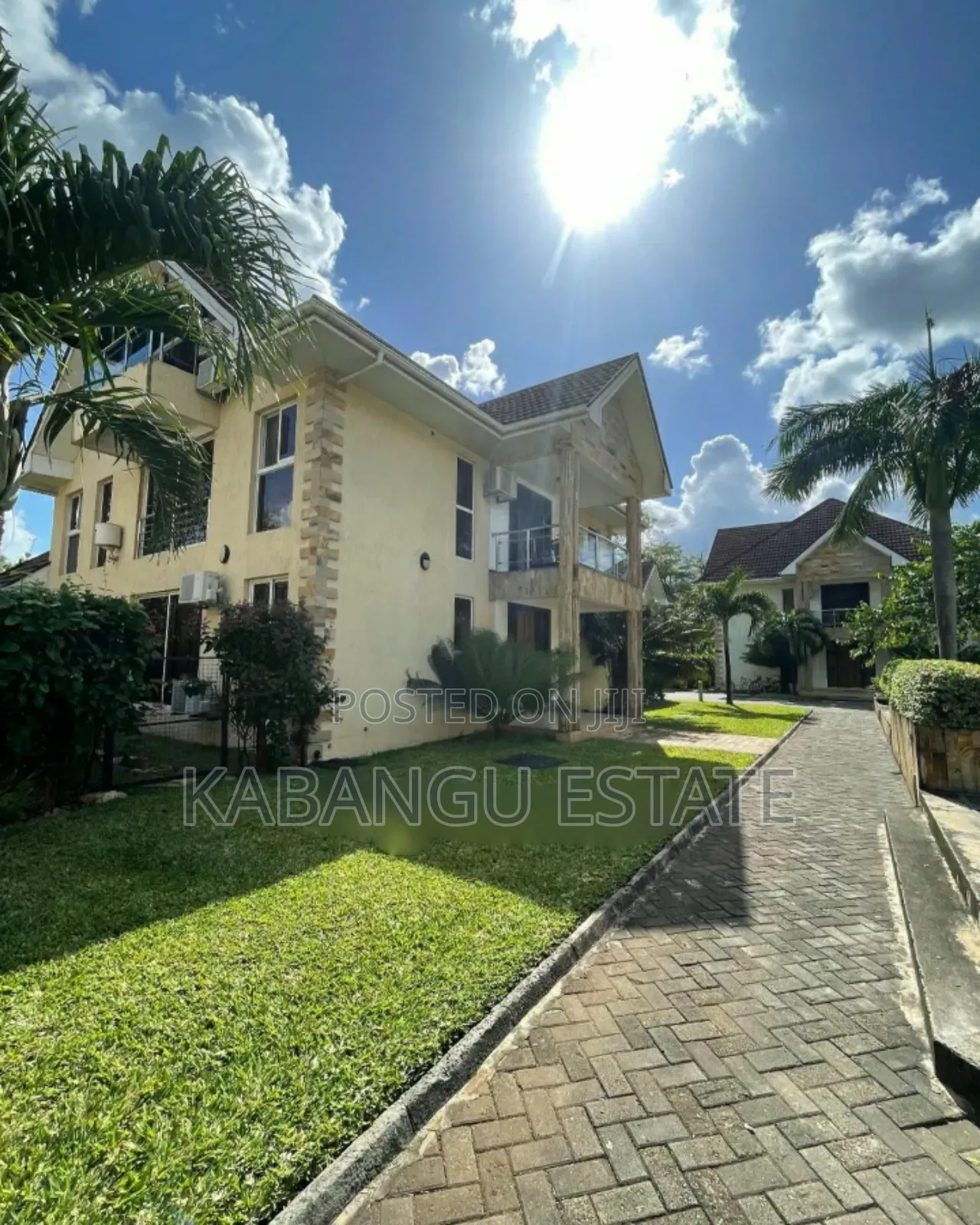 Furnished 4bdrm Villa in Oysterbay, Kinondoni for rent