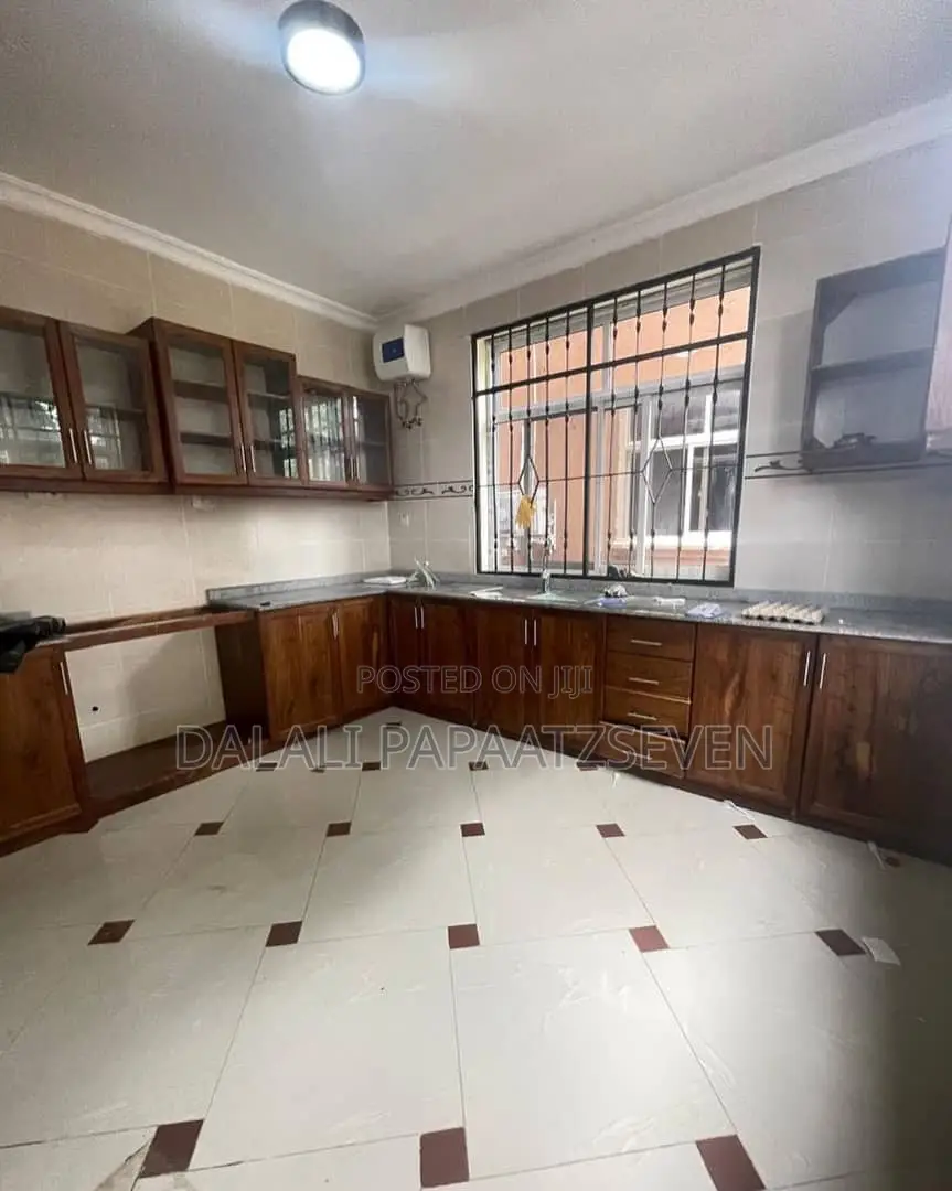 2bdrm Apartment in Dalalipapaatzseven, Kinondoni for rent