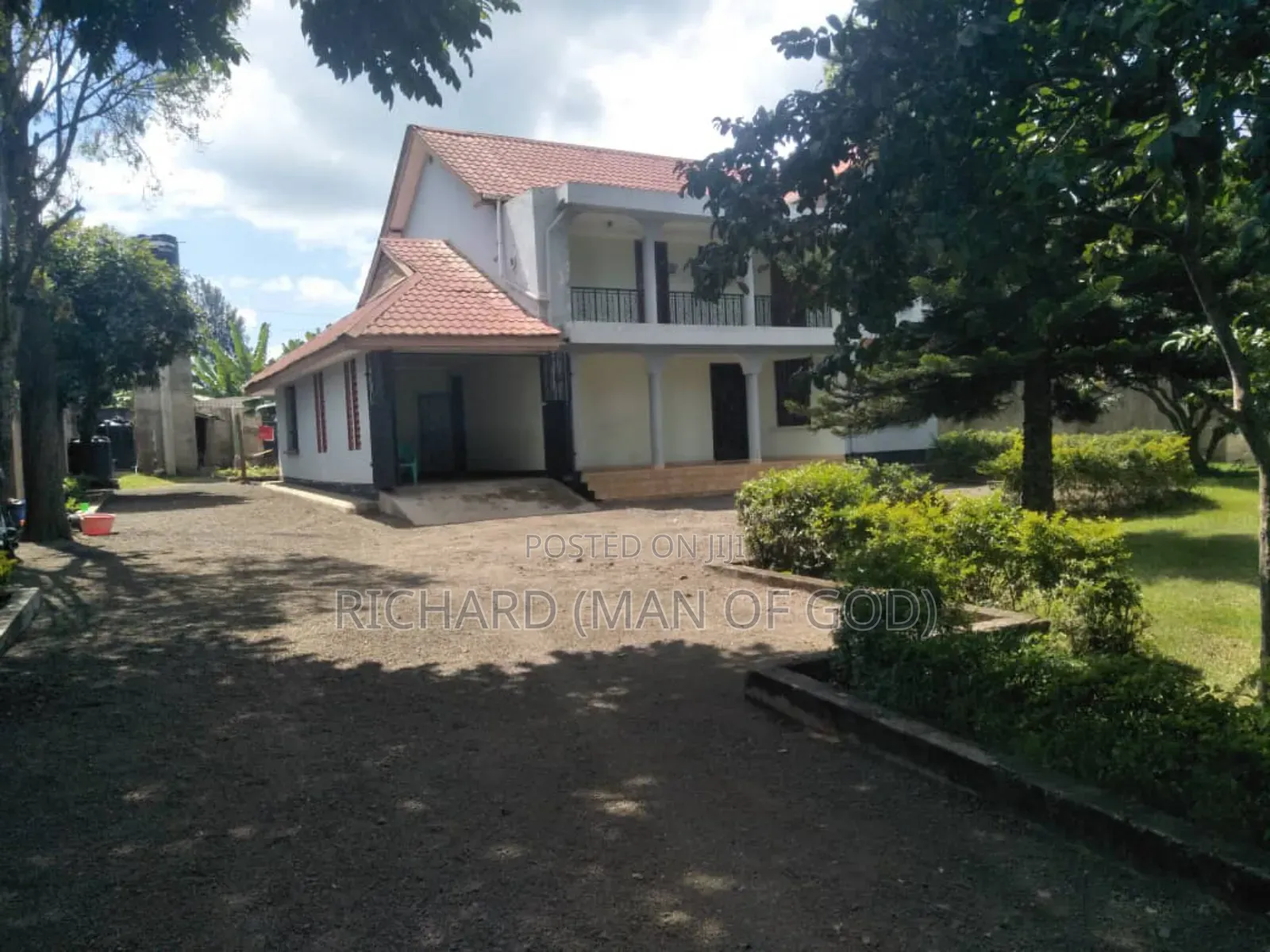 5bdrm Bungalow in Arusha for rent
