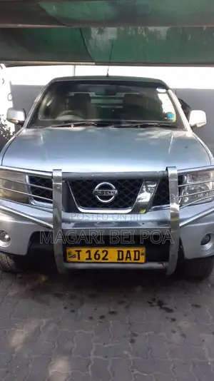 Nissan Navara 2007 Silver