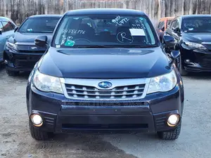 Subaru Forester 2011 Gray