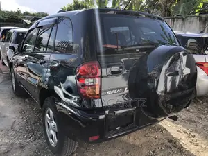 Toyota RAV4 2004 Black