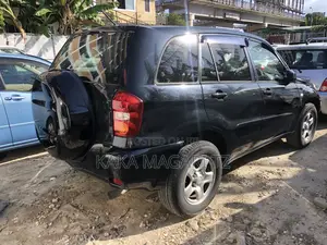 Toyota RAV4 2004 Black
