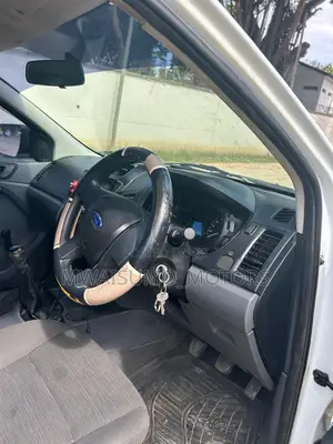 Ford Ranger 2014 White