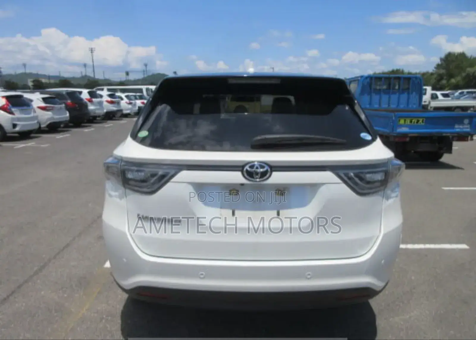 Toyota Harrier 2.0 2014 Pearl