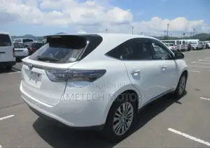 Toyota Harrier 2.0 2014 Pearl