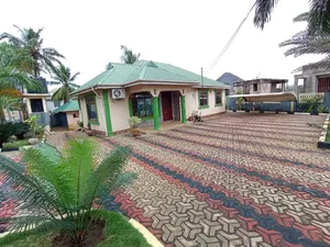3bdrm House in Kimara Stop Over for rent