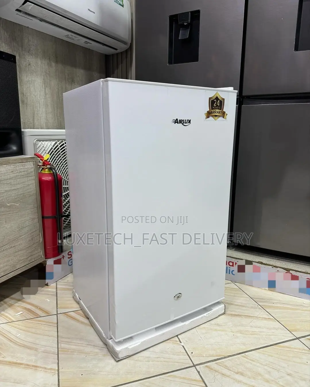 Airlux Refrigerator 100 Litres
