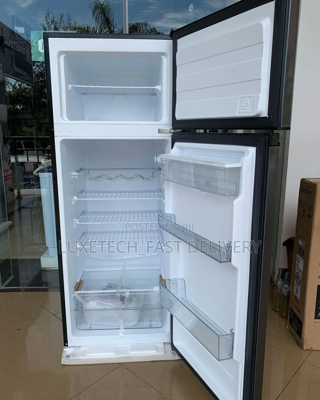 Westpoint Refrigerator 200l With Water Dispenser