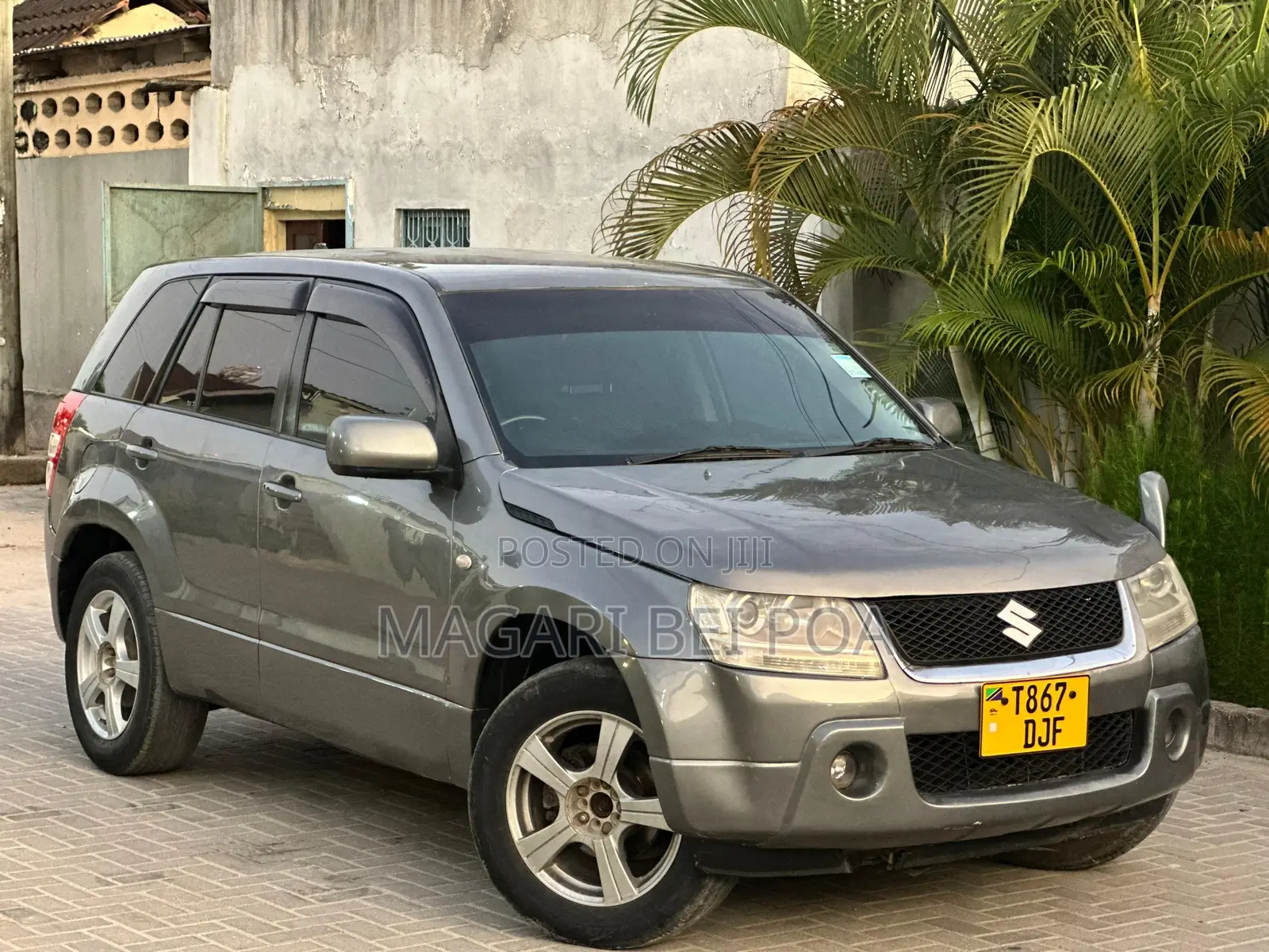 Suzuki Escudo 2005 Gray