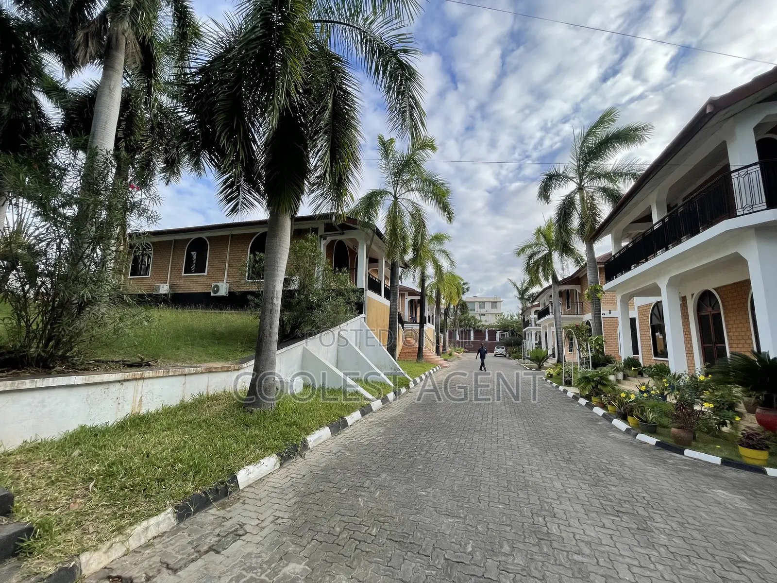 3bdrm Villa in Mikocheni, Kinondoni for rent