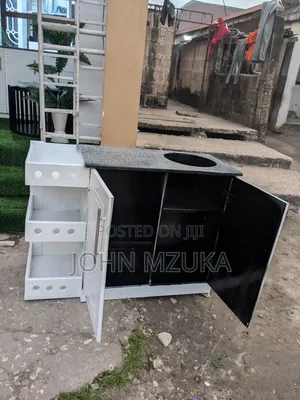 Kitchen Cabinet, Milango Mitatu Plus One Tray Side, Cheap