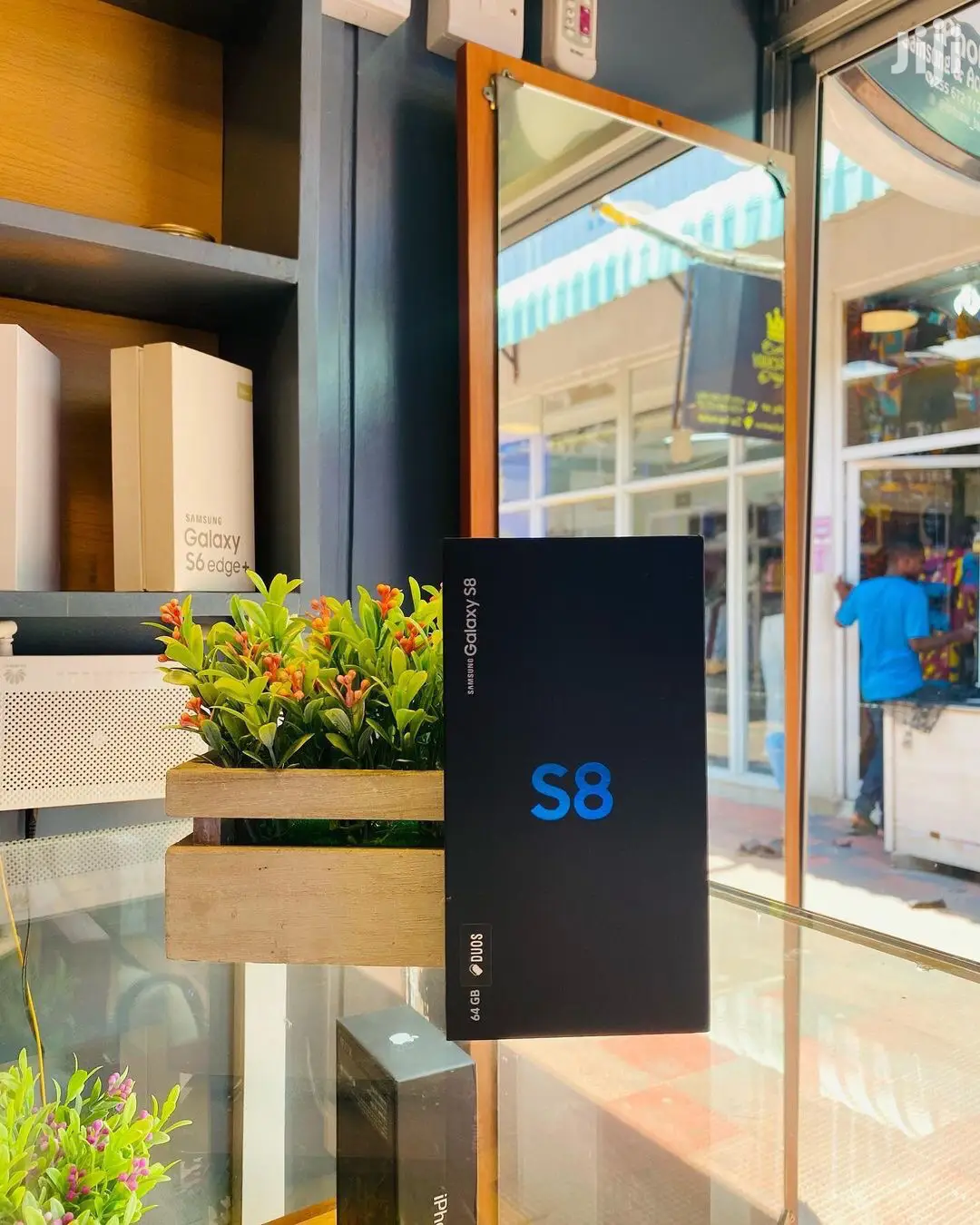 New Samsung Galaxy S8 64 GB Black