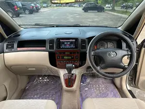 Toyota Corolla Spacio 2004 Silver