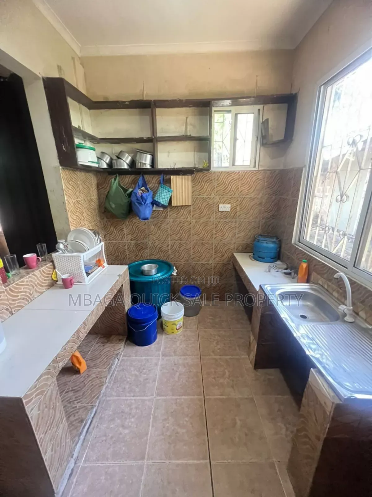 3bdrm House in Goba for sale