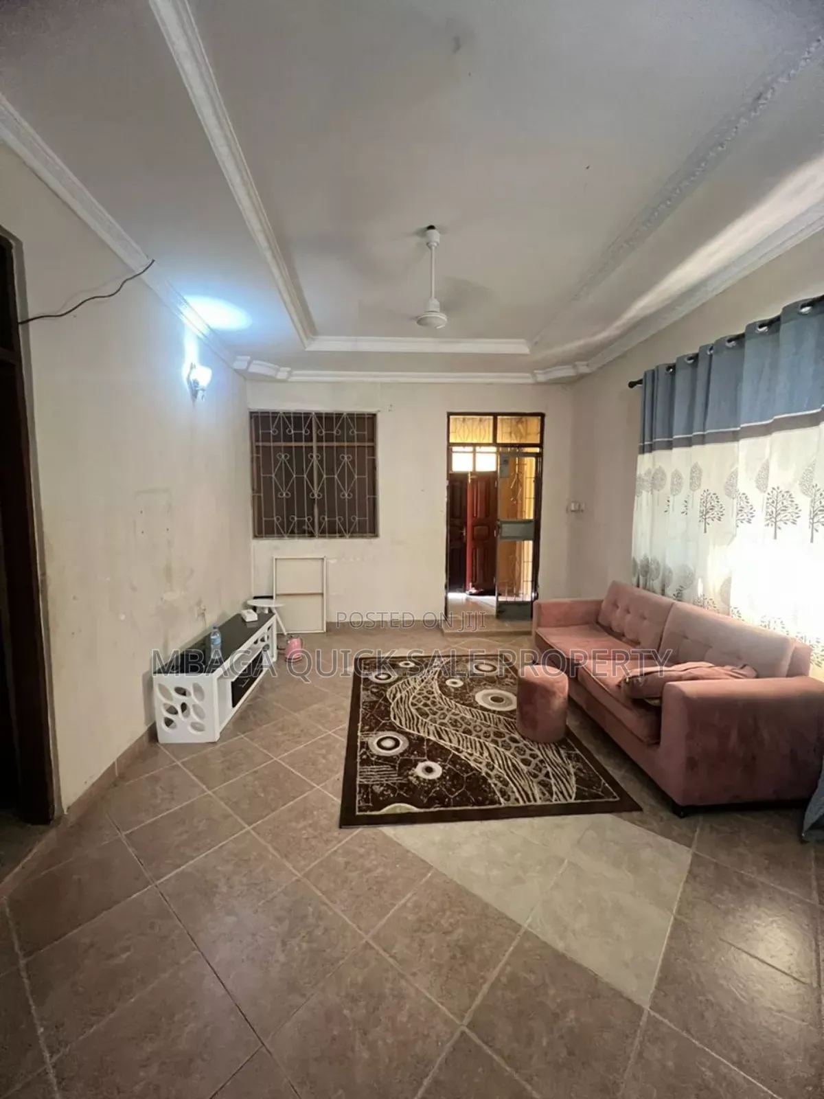 3bdrm House in Goba for sale