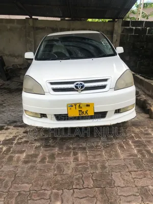 Toyota Ipsum 240i Limited 4WD 2002 White