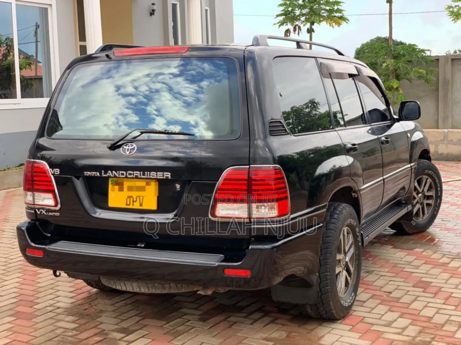 Toyota Land Cruiser 1999 Black