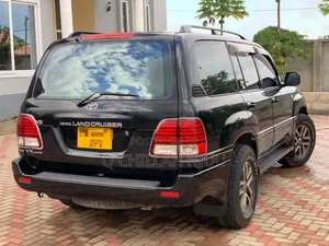 Toyota Land Cruiser 1999 Black