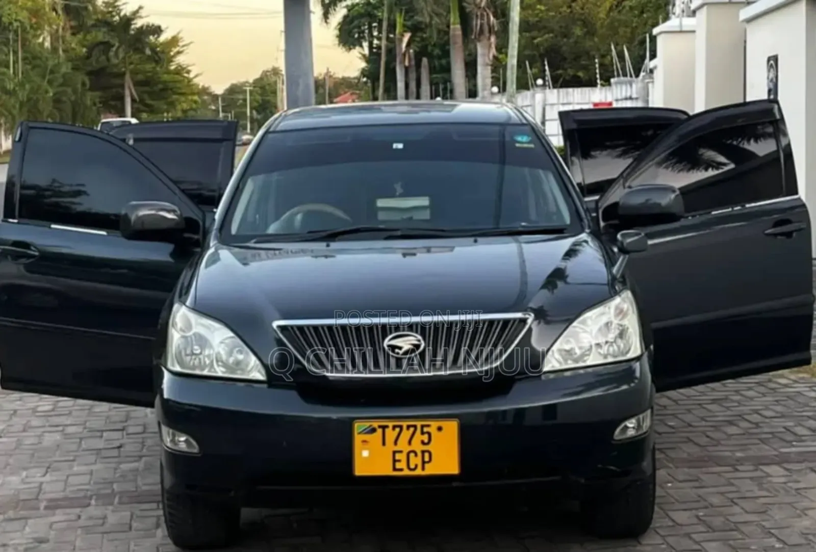 Toyota Harrier 2005 Black