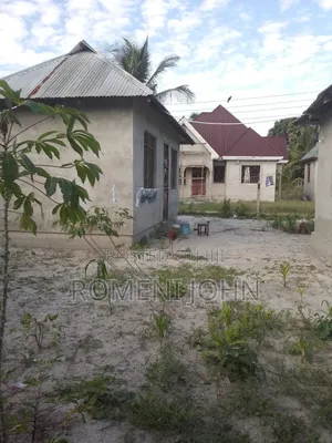 5bdrm House in Tanzania Daresalaam, Ilala for sale