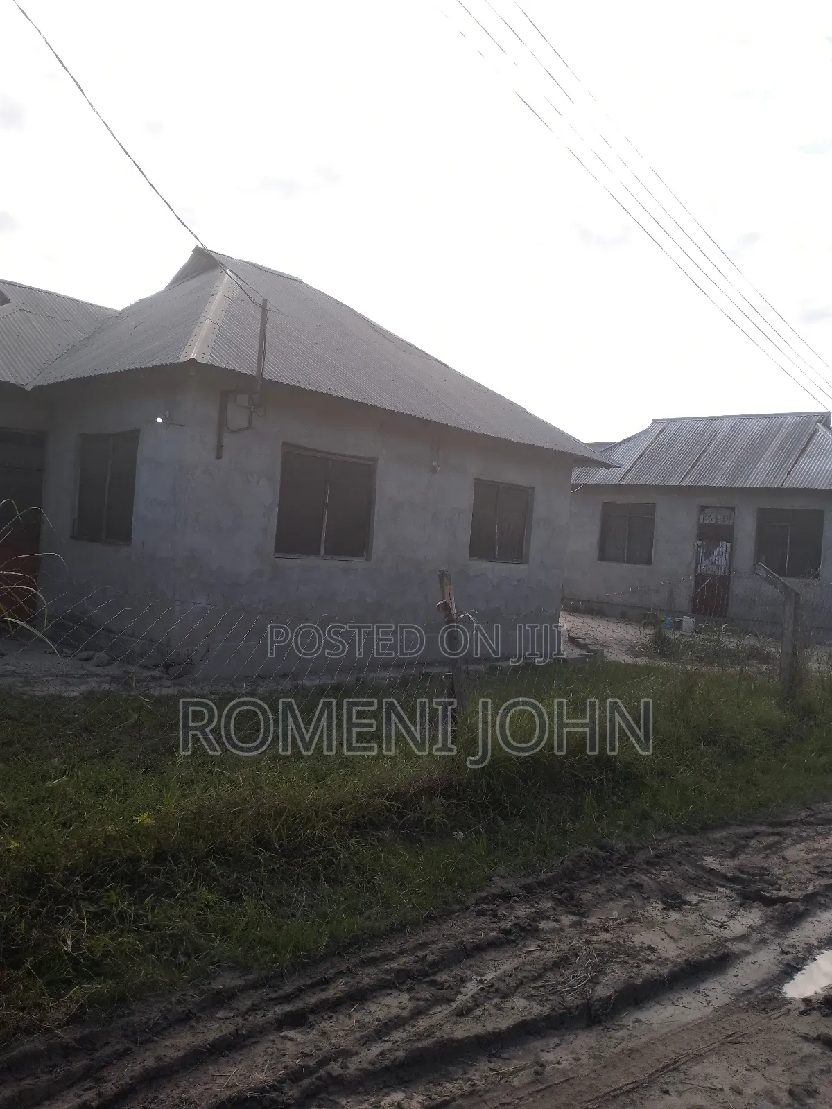 5bdrm House in Tanzania Daresalaam, Ilala for sale