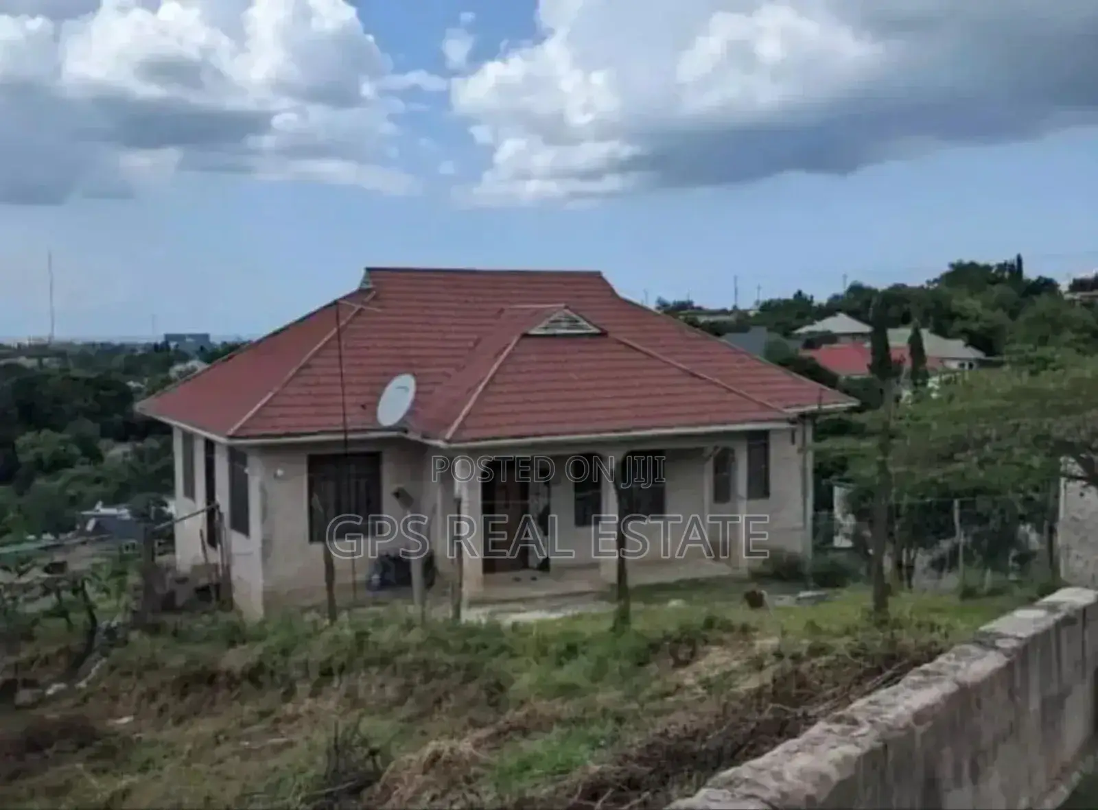 3bdrm House in Mbezi Beach Africana, Kinondoni for sale