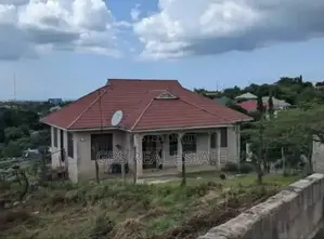 3bdrm House in Mbezi Beach Africana, Kinondoni for sale