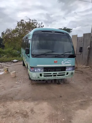 Toyota Coaster 2000