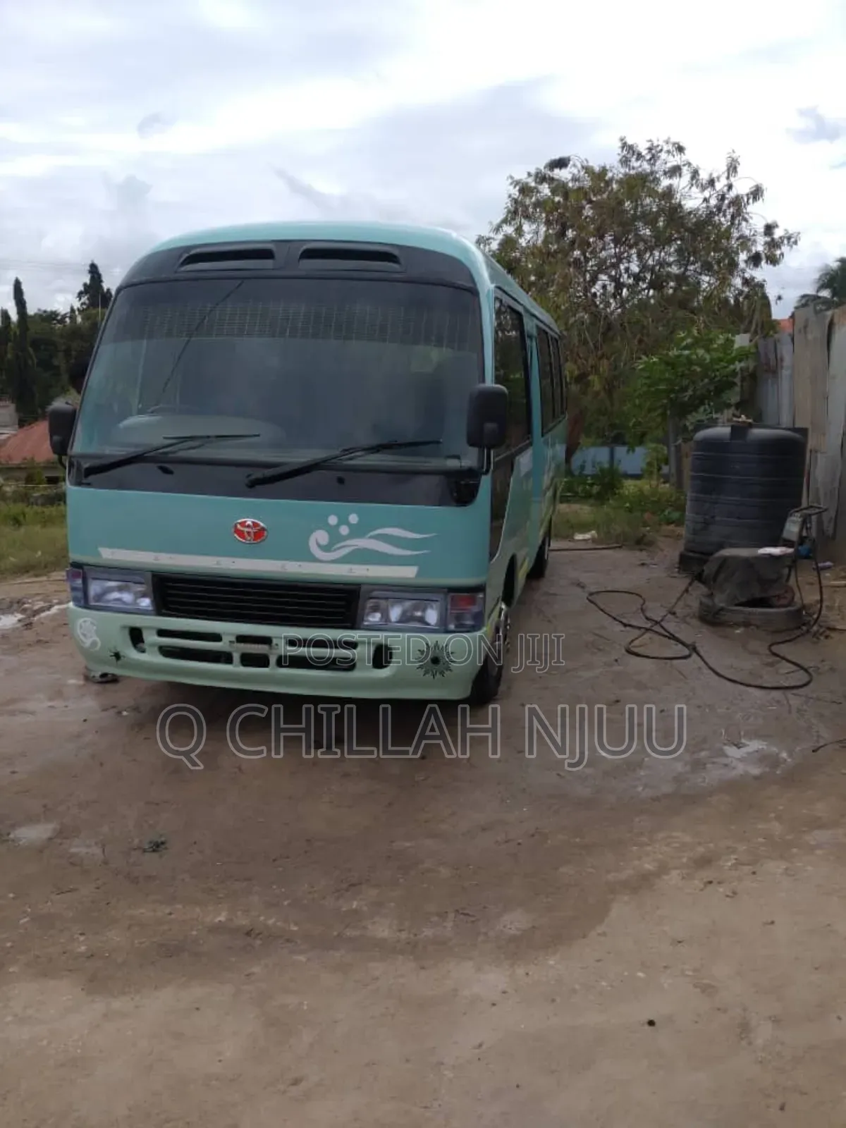 Toyota Coaster 2000