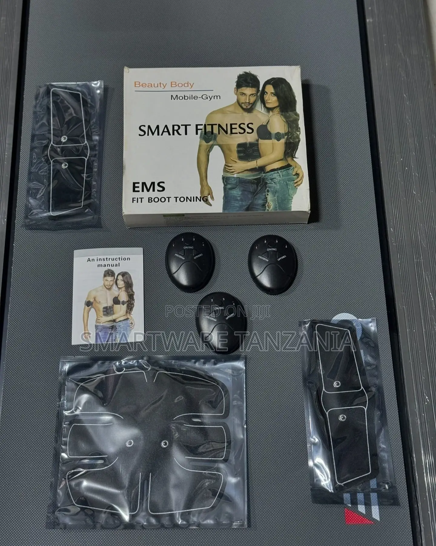 Wireless EMS Muscle Training Equipment For Arm Abdomen Thigh