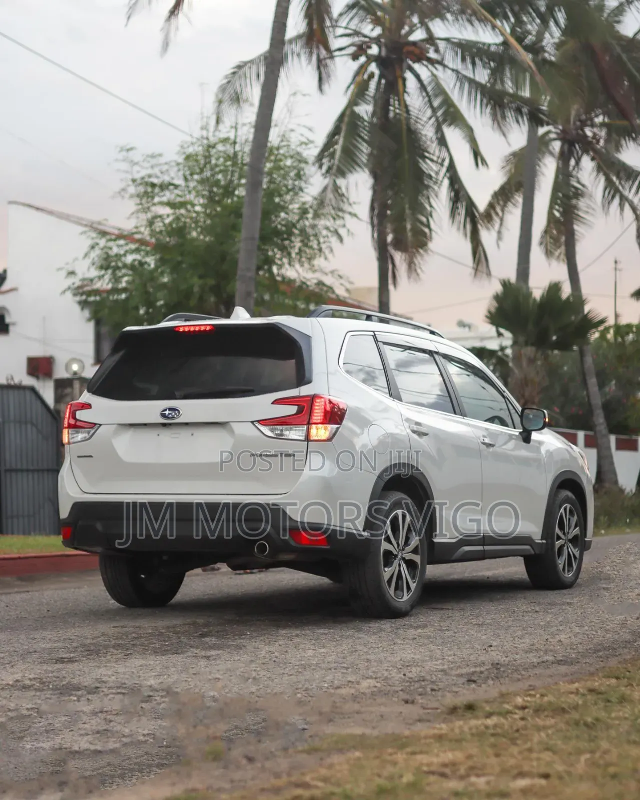 Subaru Forester 2019 Pearl