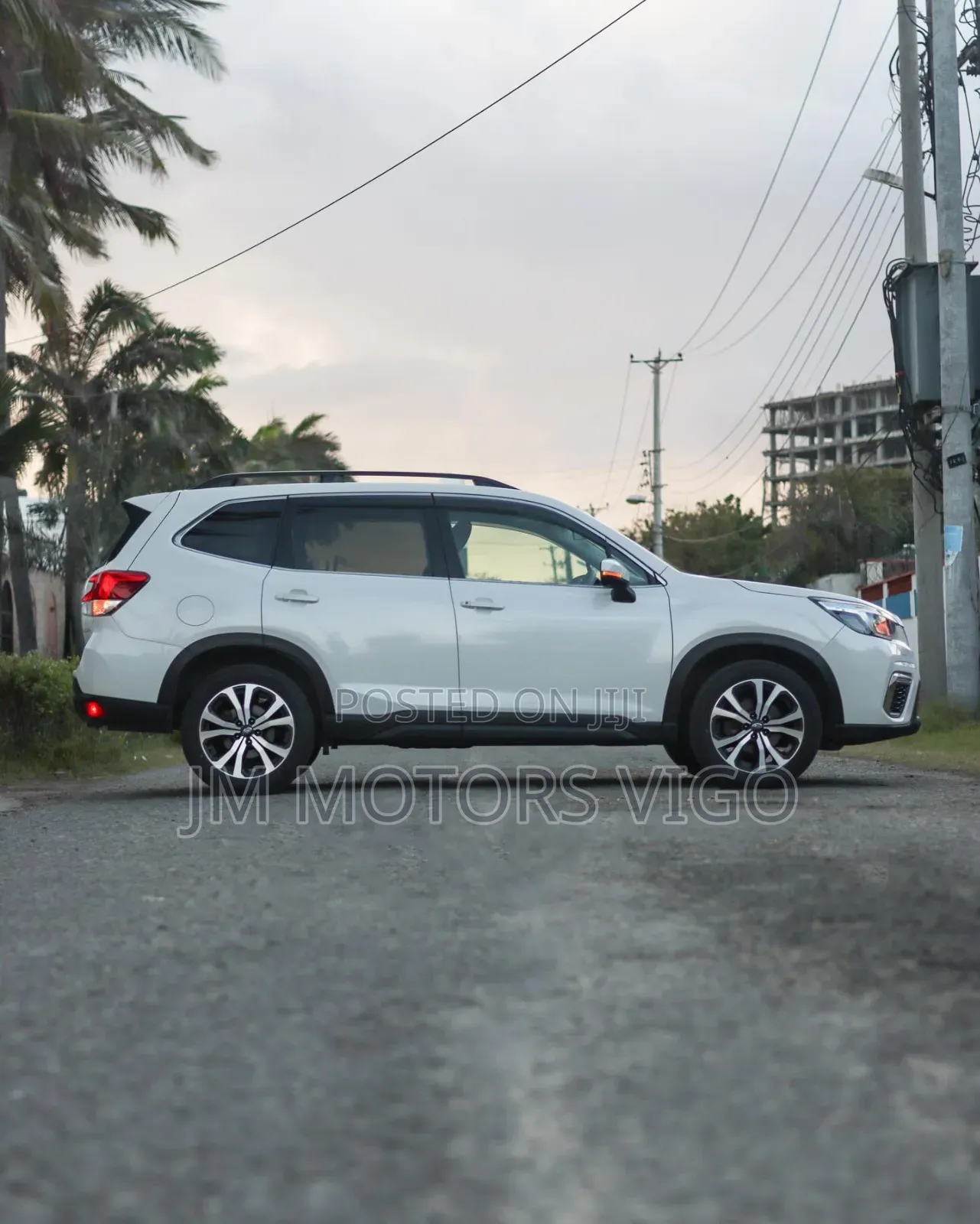 Subaru Forester 2019 Pearl