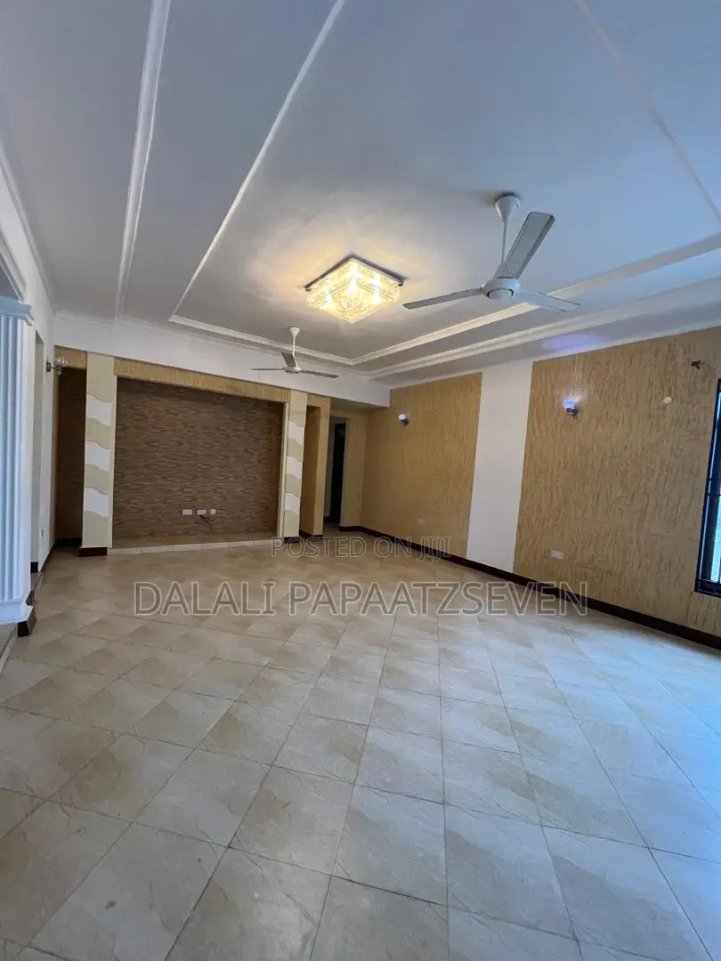 3bdrm House in Dalalipapaatzseven, Kinondoni for rent