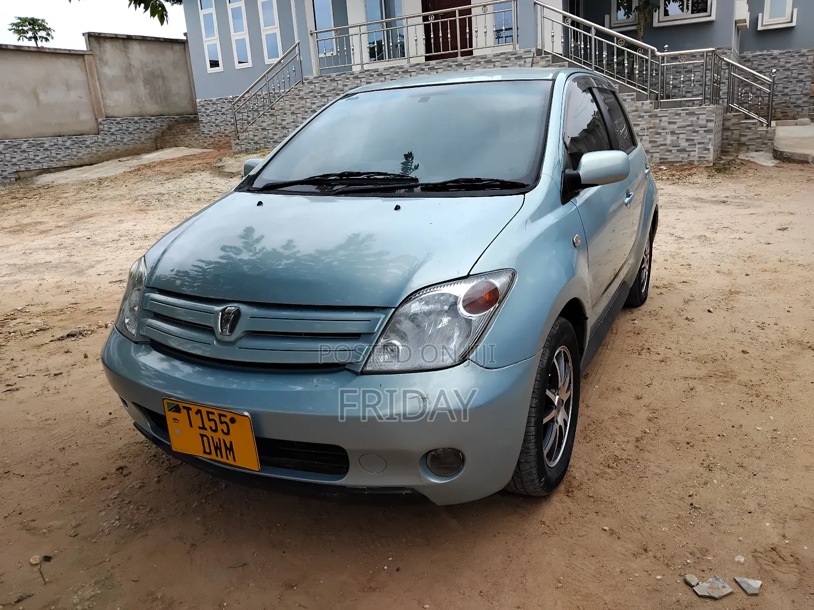 Toyota IST 2004 Blue