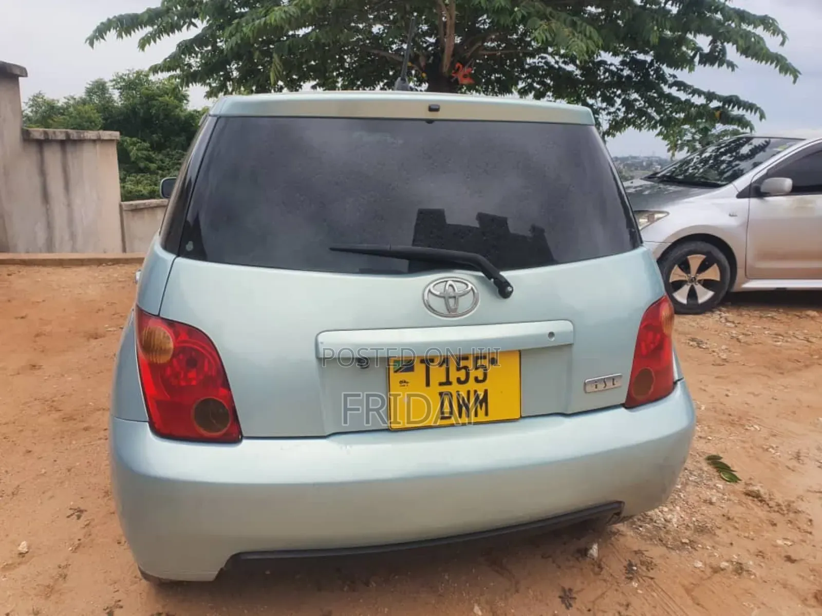 Toyota IST 2004 Blue