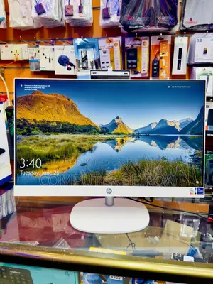 New Desktop Computer HP AiO 24 16GB Intel Core I7 SSD 1T