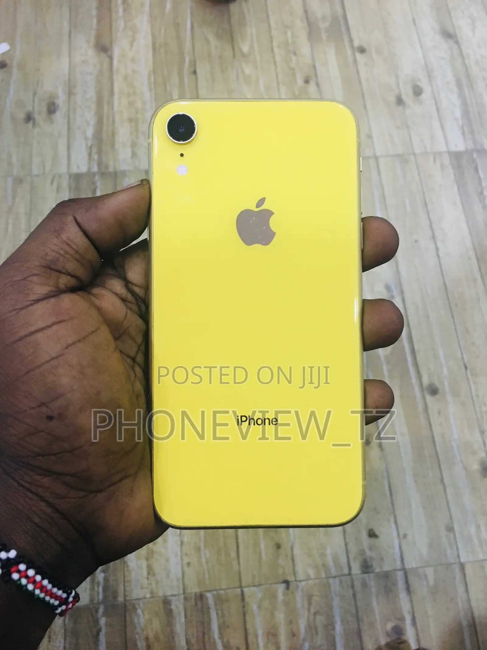 Apple iPhone XR 64 GB Yellow