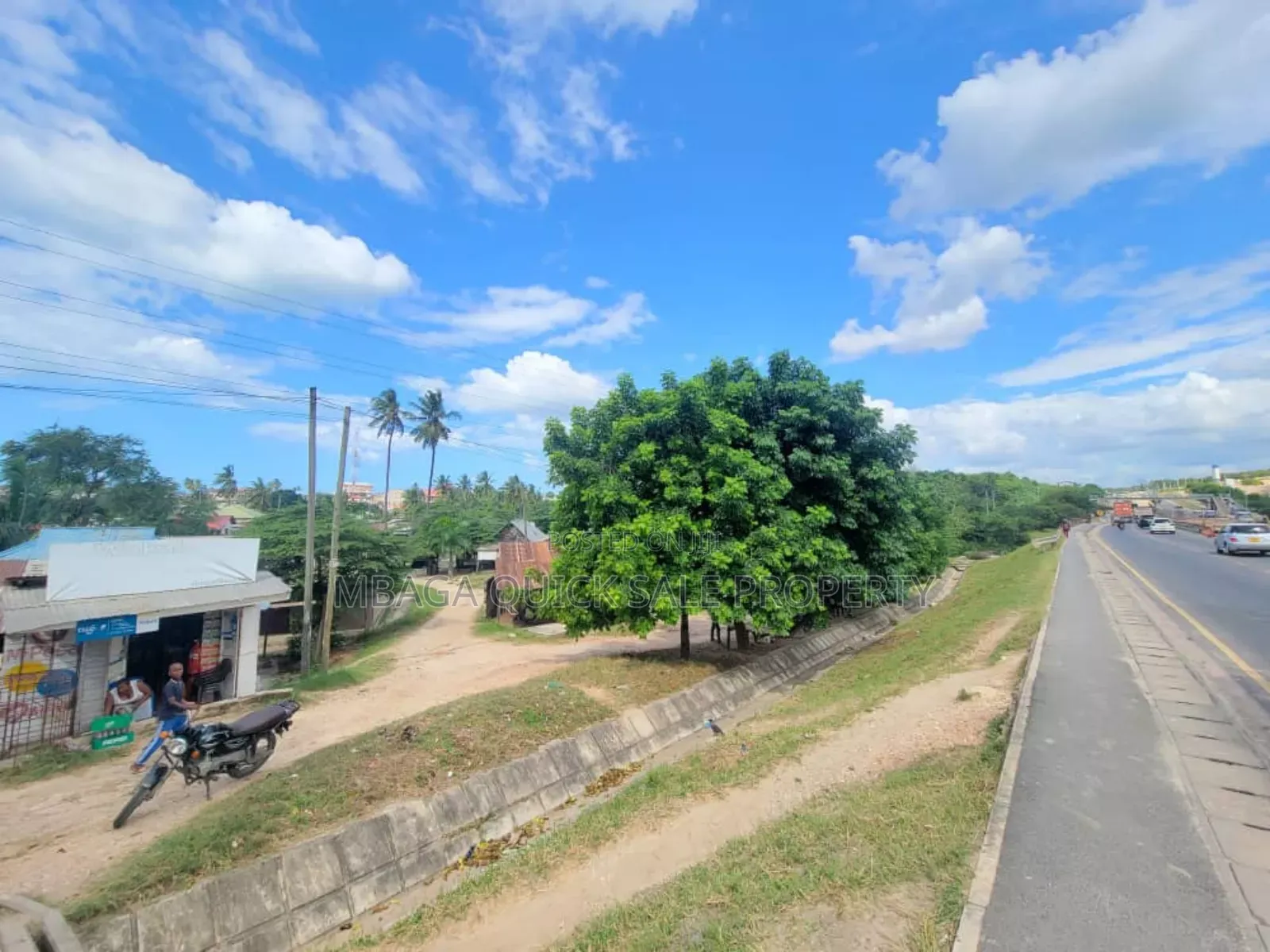 Plot. For Sale at Mbezi Beach Tank Bovu